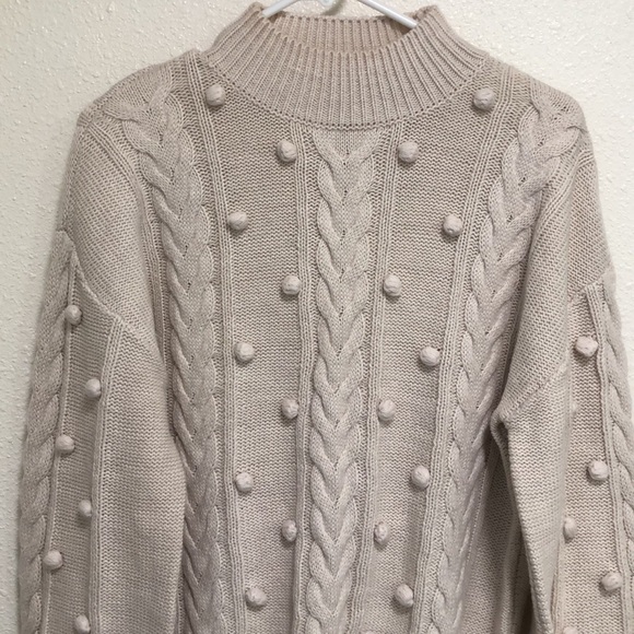 RD Style Anthropologie Women’s Cream Sweater Size Medium - Picture 2 of 4